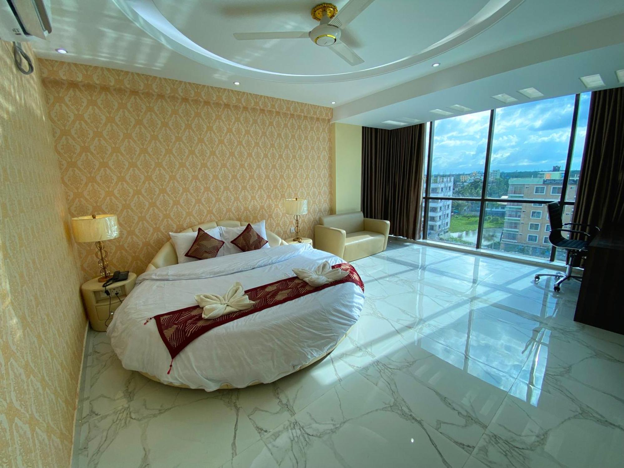 Hotel Valentino Noakhali エクステリア 写真