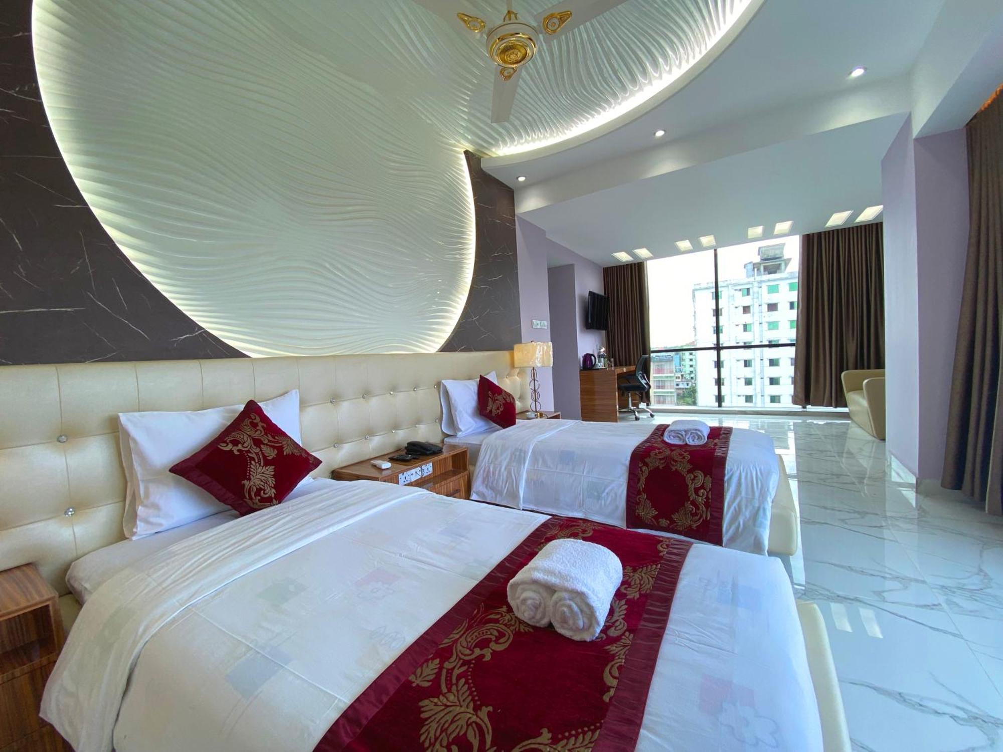 Hotel Valentino Noakhali エクステリア 写真